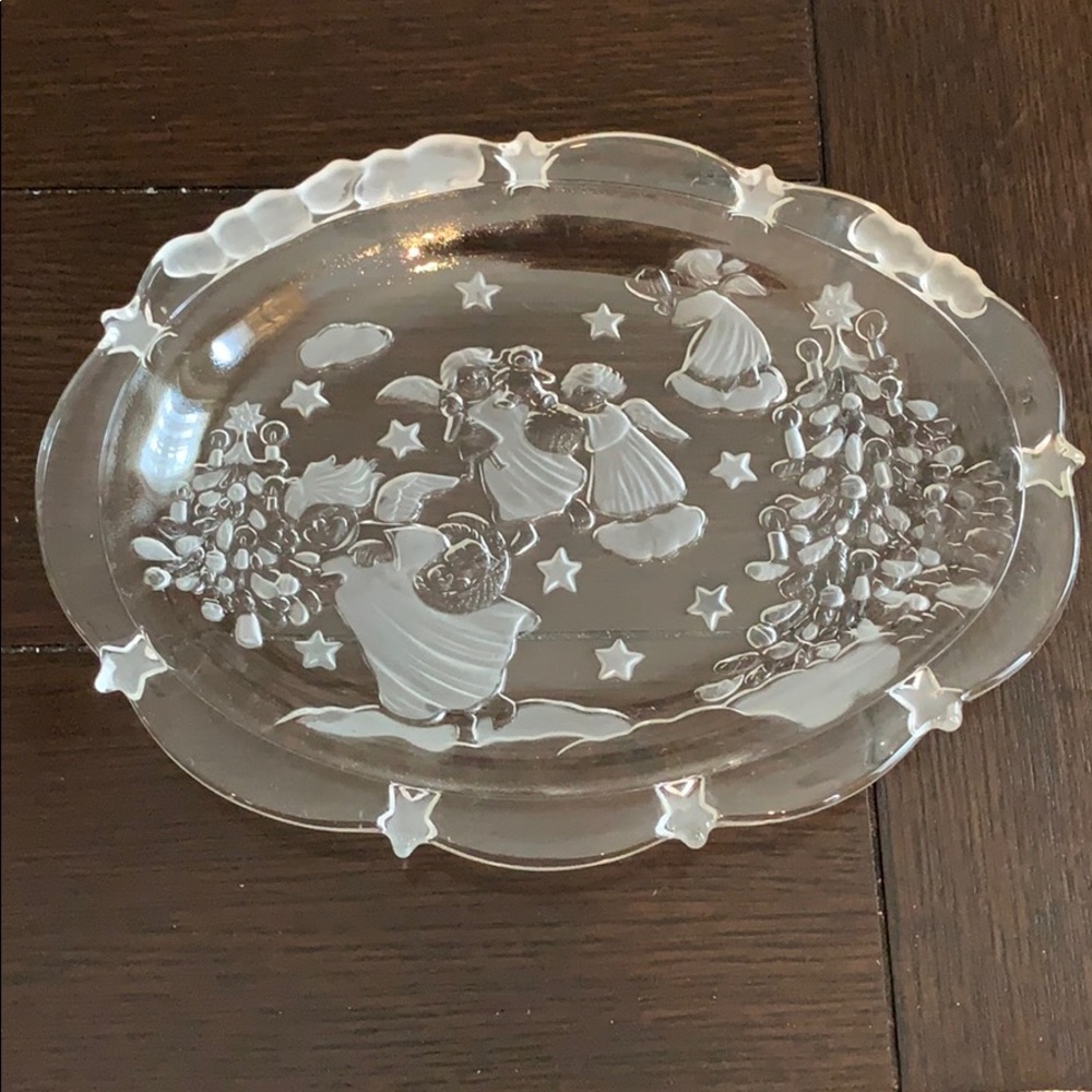 Mika’s crystal holiday candy dish
